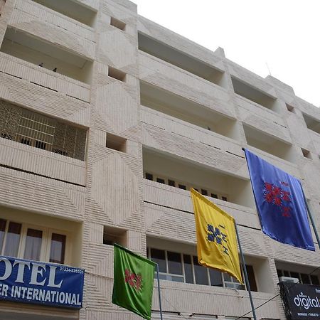 Hotel Mansarover International Haridwar Ngoại thất bức ảnh